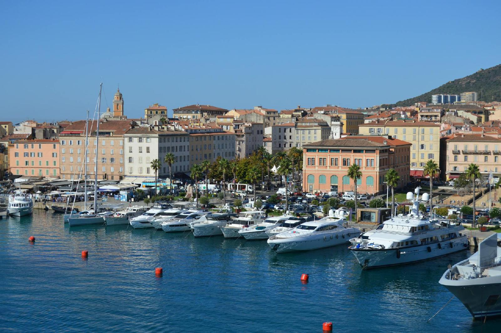 Decouvrez les incontournables de la corse pour un sejour memorable